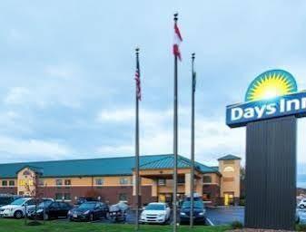 Days Inn By Wyndham Brewerton/ Syracuse Near Oneida Lake Экстерьер фото