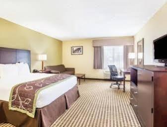 Days Inn By Wyndham Brewerton/ Syracuse Near Oneida Lake Экстерьер фото